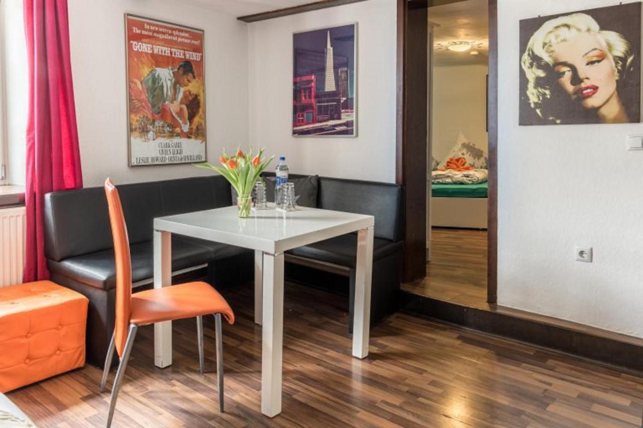 Pension Harmony Marburg Esterno foto