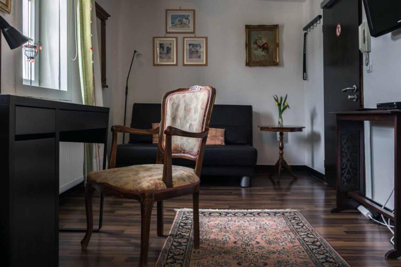 Pension Harmony Marburg Esterno foto